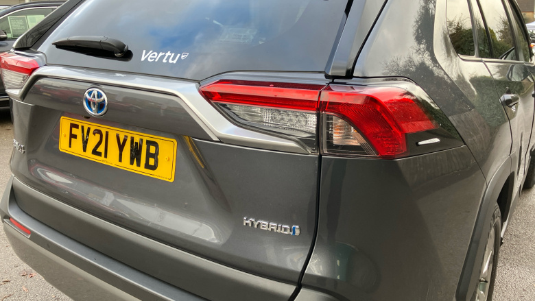 Toyota RAV4 2.5 VVT-i Hybrid Design 5dr CVT 2WD Hybrid Estate